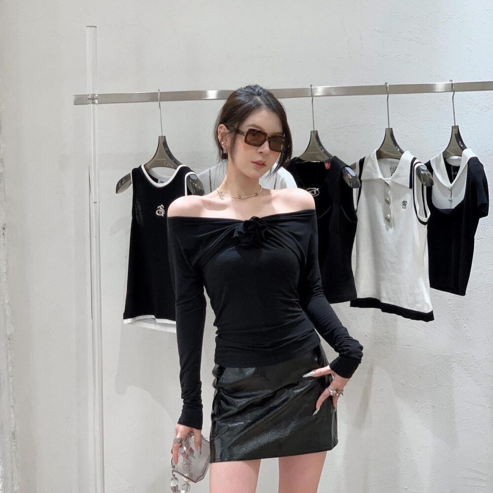 Off-Shoulder Black Long Sleeve Top – Elegant Partywear